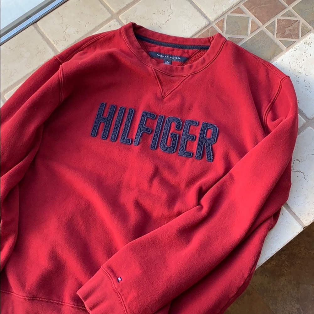 Tommy Hilfiger sweater